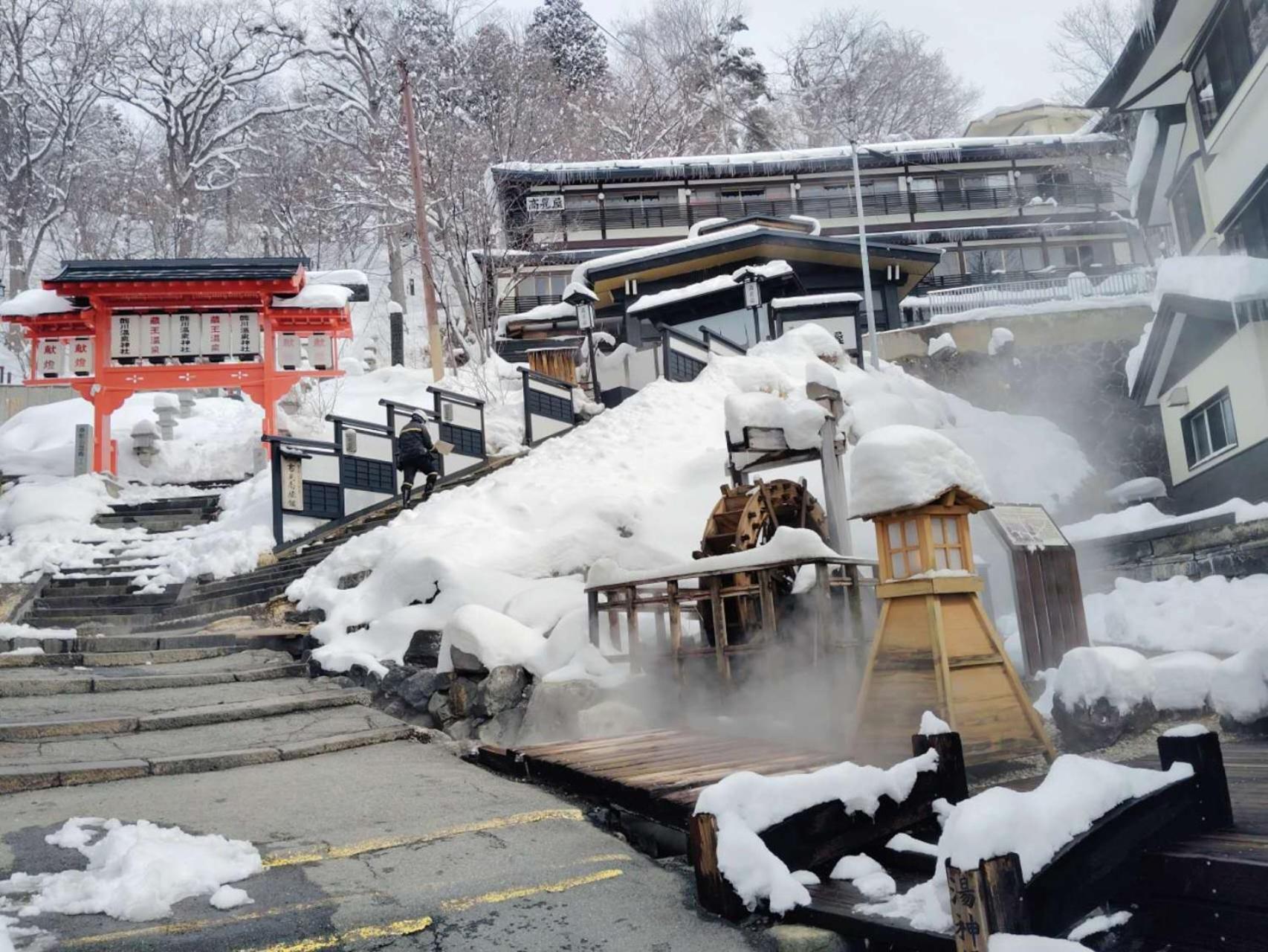 Snowfall Meteor 飛雪流星 Kaminoyama Exterior foto